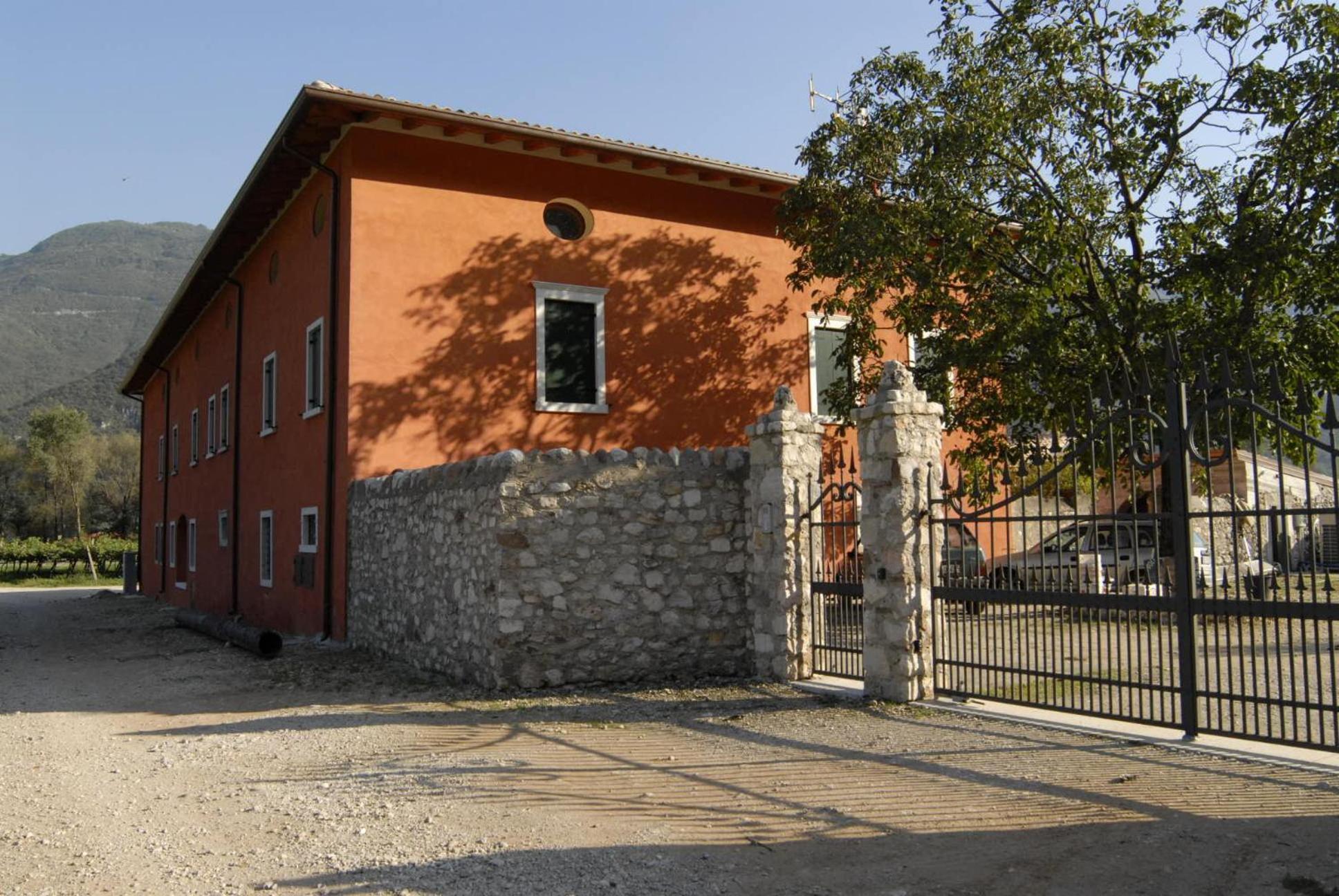 Agriturismo Al Palazzo Rivalta di Brentino Exteriör bild