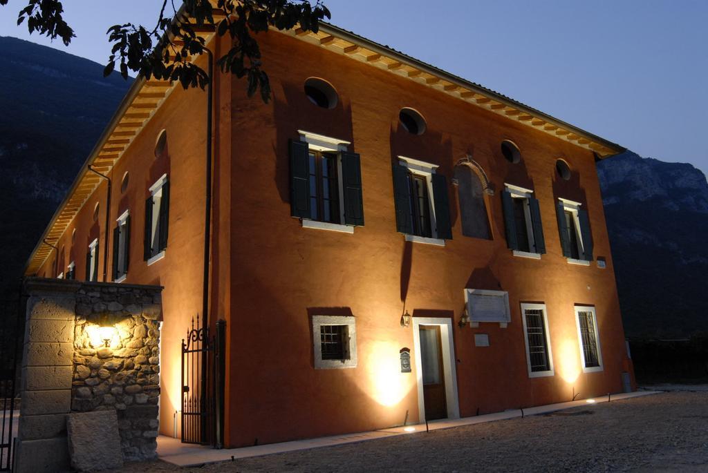 Agriturismo Al Palazzo Rivalta di Brentino Exteriör bild